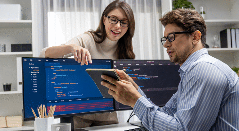 custom-software-pakistan.wepg Custom software development for business in Pakistan