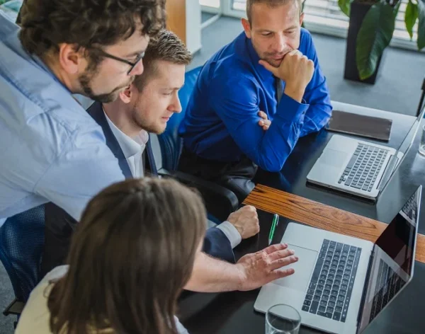 Learn freelancing in Pakistan (Fiverr Upwork training)