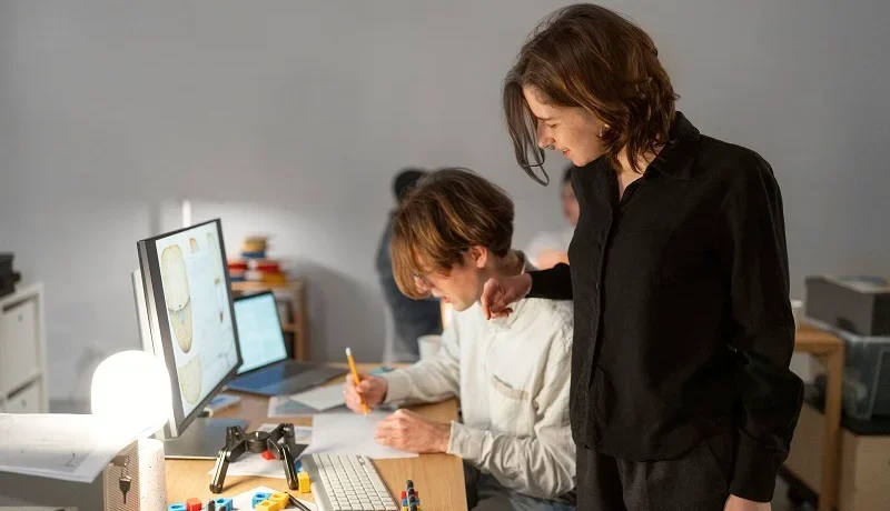 Graphic design course in Pakistan for beginners